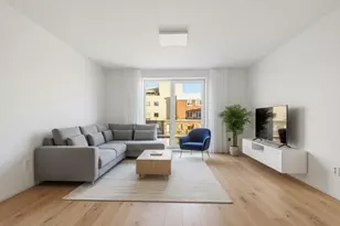 1035 Commonwealth Ave, Boston, MA 02215 - Photo 1