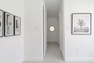 1035 Commonwealth Ave, Boston, MA 02215 - Photo 5