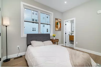 13 Arlington St, Somerville, MA 02145 - Photo 11