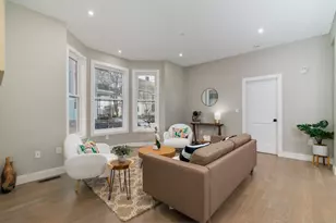 13 Arlington St, Somerville, MA 02145 - Photo 7