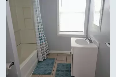 14 Randall St #3, Taunton, MA 02780 - Photo 3