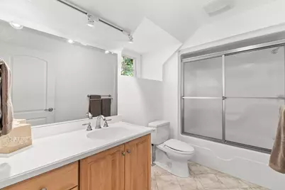 4 Furlong Cir, Lakeville, MA 02347 - Photo 29