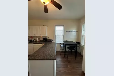 194 H St #3, Boston, MA 02127 - Photo 3