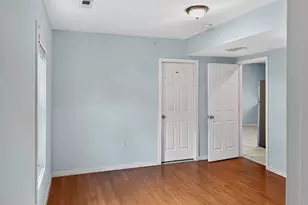 247 Pilgrim Ave, Worcester, MA 01604 - Photo 9