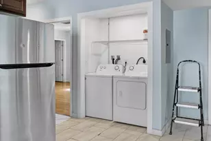 247 Pilgrim Ave, Worcester, MA 01604 - Photo 5