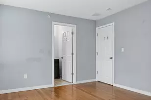 247 Pilgrim Ave, Worcester, MA 01604 - Photo 9