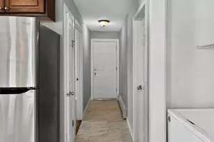 247 Pilgrim Ave, Worcester, MA 01604 - Photo 13