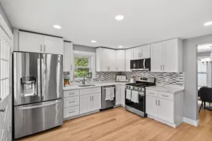 17 Maple St, Westford, MA 01886 - Photo 3