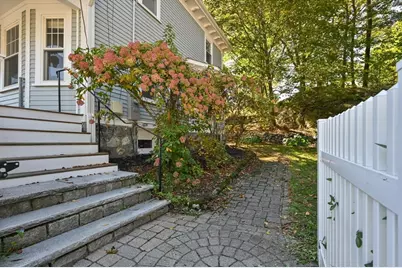 32 Charles St, Wakefield, MA 01880 - Photo 29