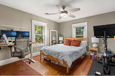 32 Charles St, Wakefield, MA 01880 - Photo 15