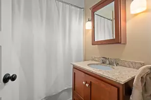 32 Charles St, Wakefield, MA 01880 - Photo 21