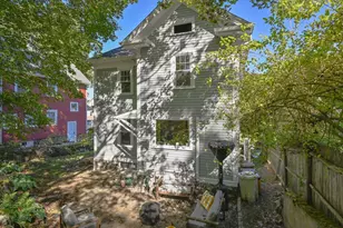 32 Charles St, Wakefield, MA 01880 - Photo 33