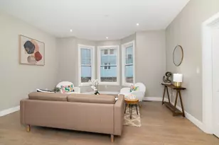 13 Arlington St, Somerville, MA 02145 - Photo 7