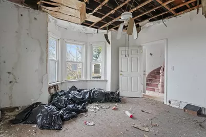 213 Weetamoe St, Fall River, MA 02720 - Photo 19