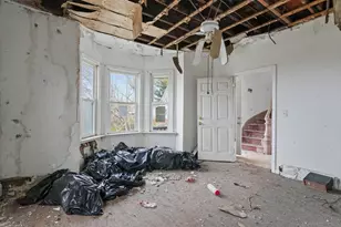 213 Weetamoe St, Fall River, MA 02720 - Photo 19