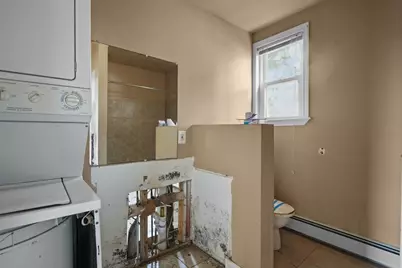 213 Weetamoe St, Fall River, MA 02720 - Photo 21