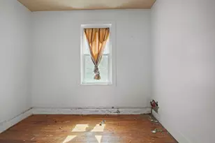 213 Weetamoe St, Fall River, MA 02720 - Photo 31