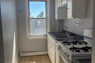 110 Capital St, Pawtucket, RI 02860 - Photo 5