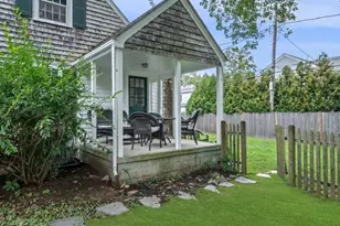 24 Hereford Rd, Marblehead, MA 01945 - Photo 3