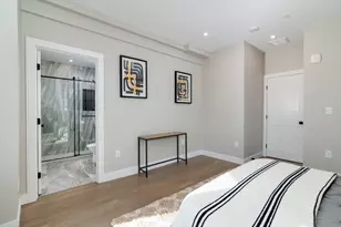 13 Arlington St, Somerville, MA 02145 - Photo 11