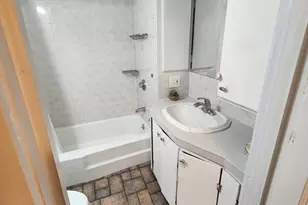 1260 Grafton St, Worcester, MA 01604 - Photo 9