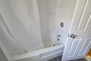 1260 Grafton St, Worcester, MA 01604 - Photo 35