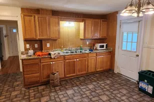 1260 Grafton St, Worcester, MA 01604 - Photo 11