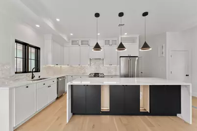 15 Stickney Ave #B, Somerville, MA 02145 - Photo 7