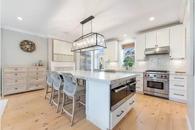 117 Baldwin St, Boston, MA 02129 - Photo 3