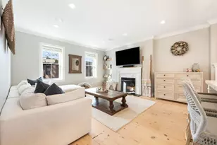 117 Baldwin St, Boston, MA 02129 - Photo 1