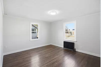 126 Windemere St, Springfield, MA 01104 - Photo 11