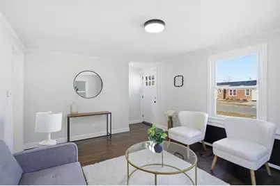 126 Windemere St, Springfield, MA 01104 - Photo 5