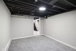 126 Windemere St, Springfield, MA 01104 - Photo 19