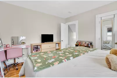 40 Laurel St, Holyoke, MA 01040 - Photo 17