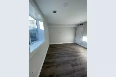 8 Derby Rd #1-A, Watertown, MA 02472 - Photo 5