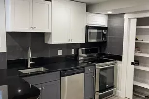 8 Derby Rd, Watertown, MA 02472 - Photo 3