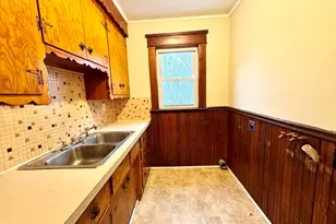 328 Stevens St, Lowell, MA 01851 - Photo 11