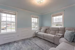 115 Forge River Pkwy, Raynham, MA 02767 - Photo 3