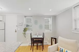 130 G St, Boston, MA 02127 - Photo 5