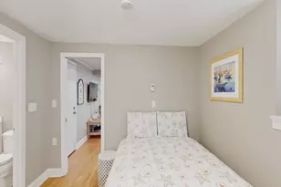 130 G St, Boston, MA 02127 - Photo 9