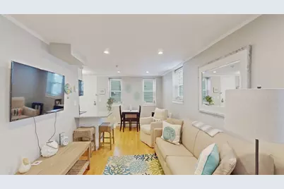 130 G Street #1, Boston, MA 02127 - Photo 3