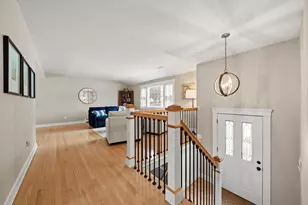 75 Whitehall Ln, Reading, MA 01867 - Photo 5