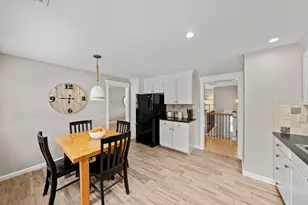 75 Whitehall Ln, Reading, MA 01867 - Photo 11