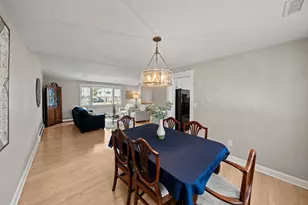 75 Whitehall Ln, Reading, MA 01867 - Photo 9
