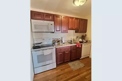 1027 Commonwealth Ave #32, Boston, MA 02215 - Photo 3