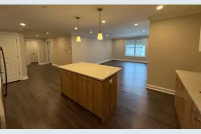 918 Providence Highway #405, Dedham, MA 02026 - Photo 5