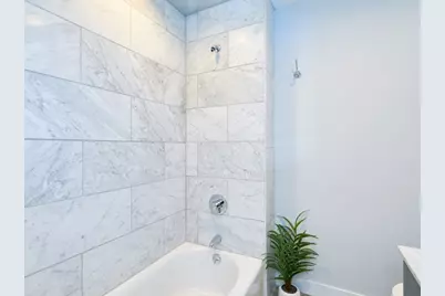 186-188 Paris St #5, Boston, MA 02128 - Photo 9