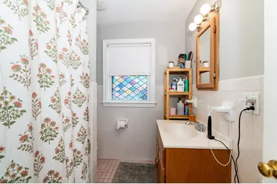 165 Whitwell St, Quincy, MA 02169 - Photo 15