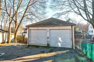 165 Whitwell St, Quincy, MA 02169 - Photo 3