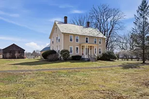 128 West St, Hadley, MA 01035 - Photo 1